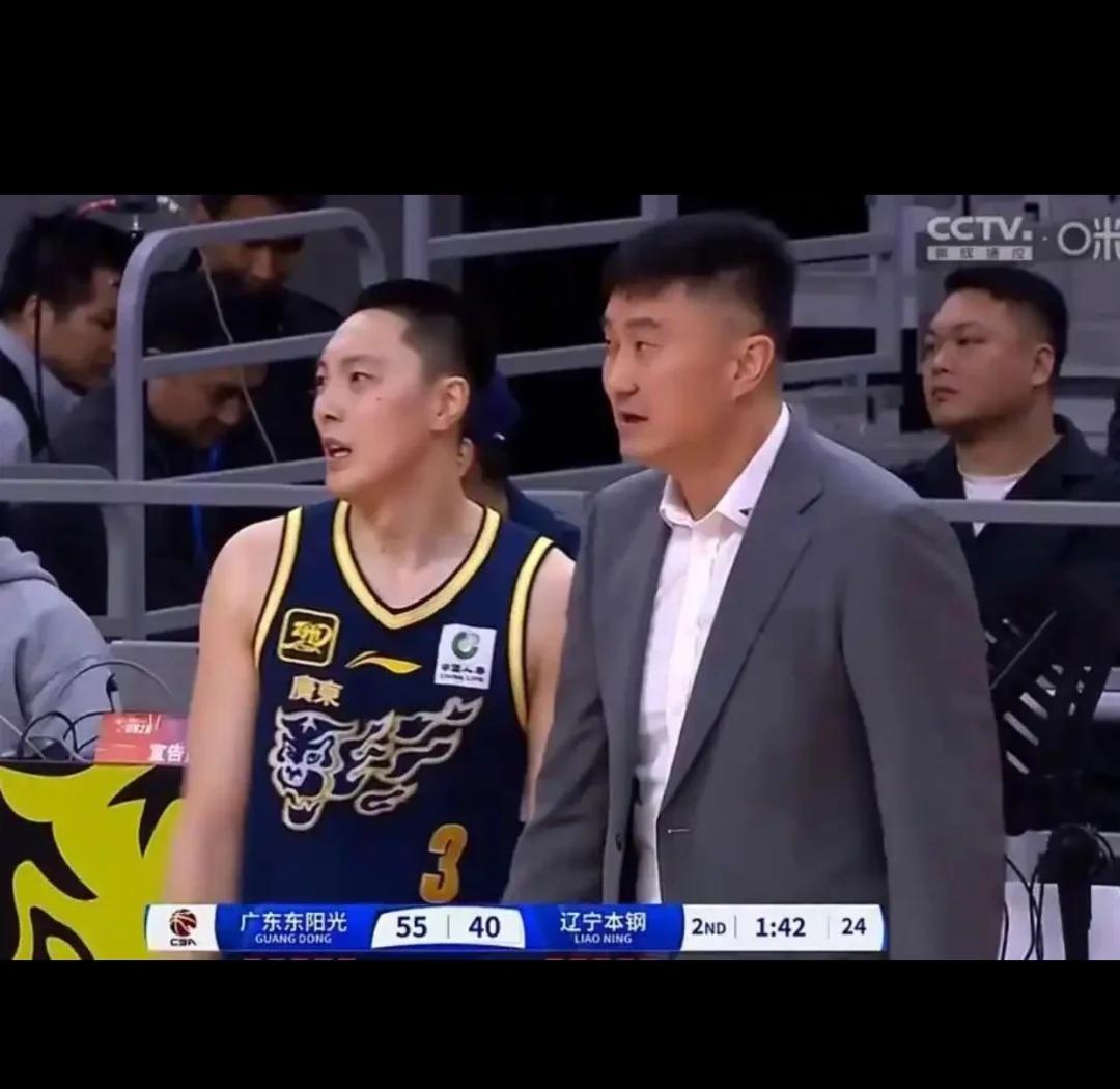 关于大连一方客场大胜深圳佳兆业，士气大振的信息
